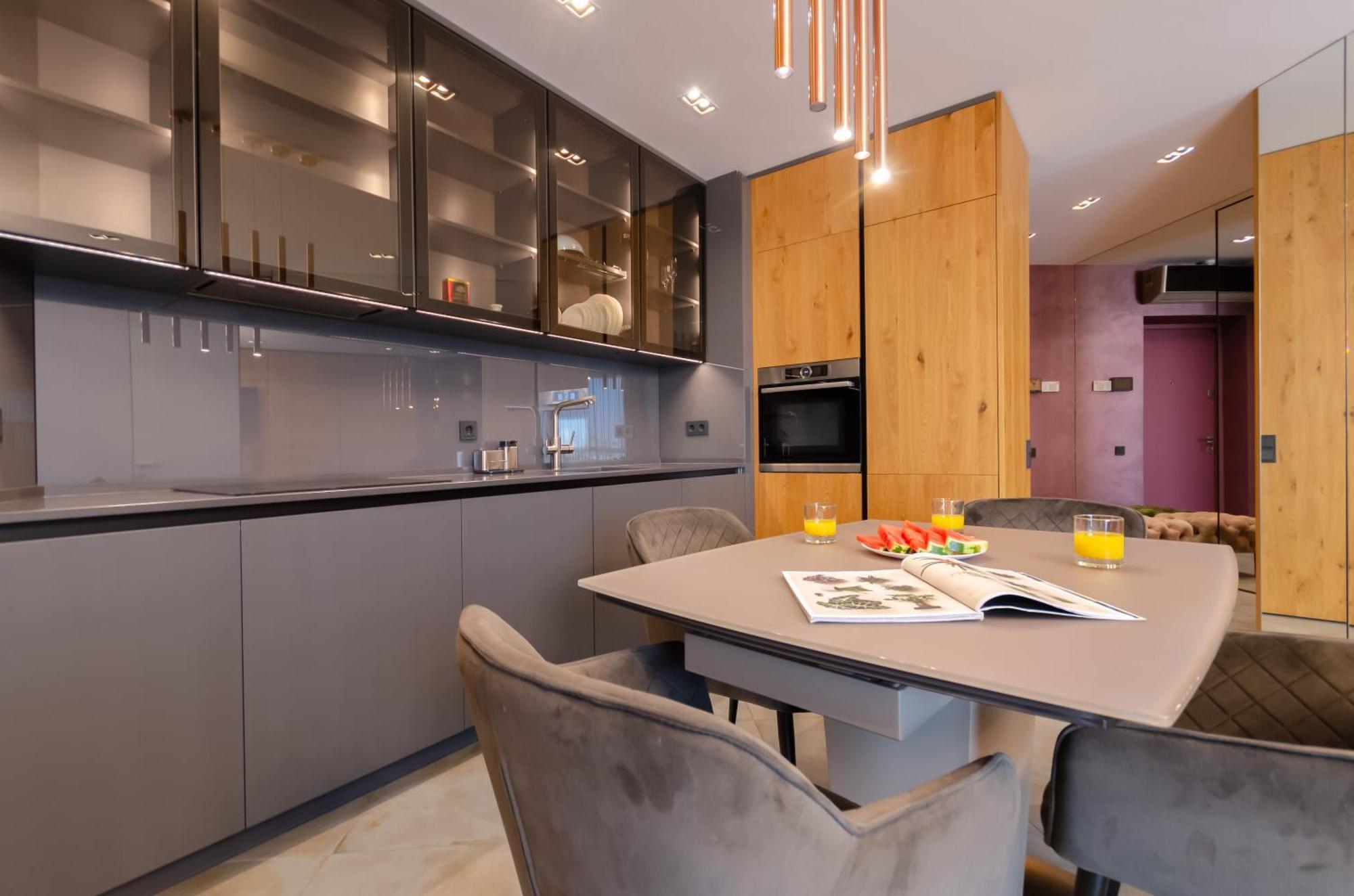 Modern New Cozy Apartment Kvartet Railway Station Київ Екстер'єр фото